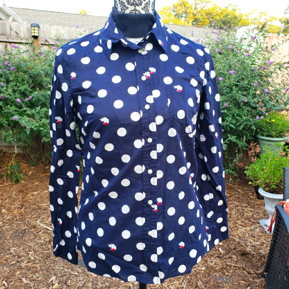 Women's GAP Fitted Button Down Shirt